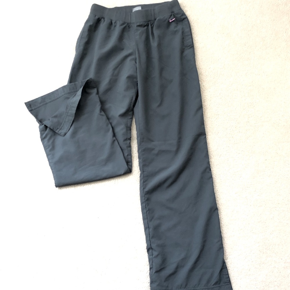 Y2K Wide Leg Nike Trackpant
